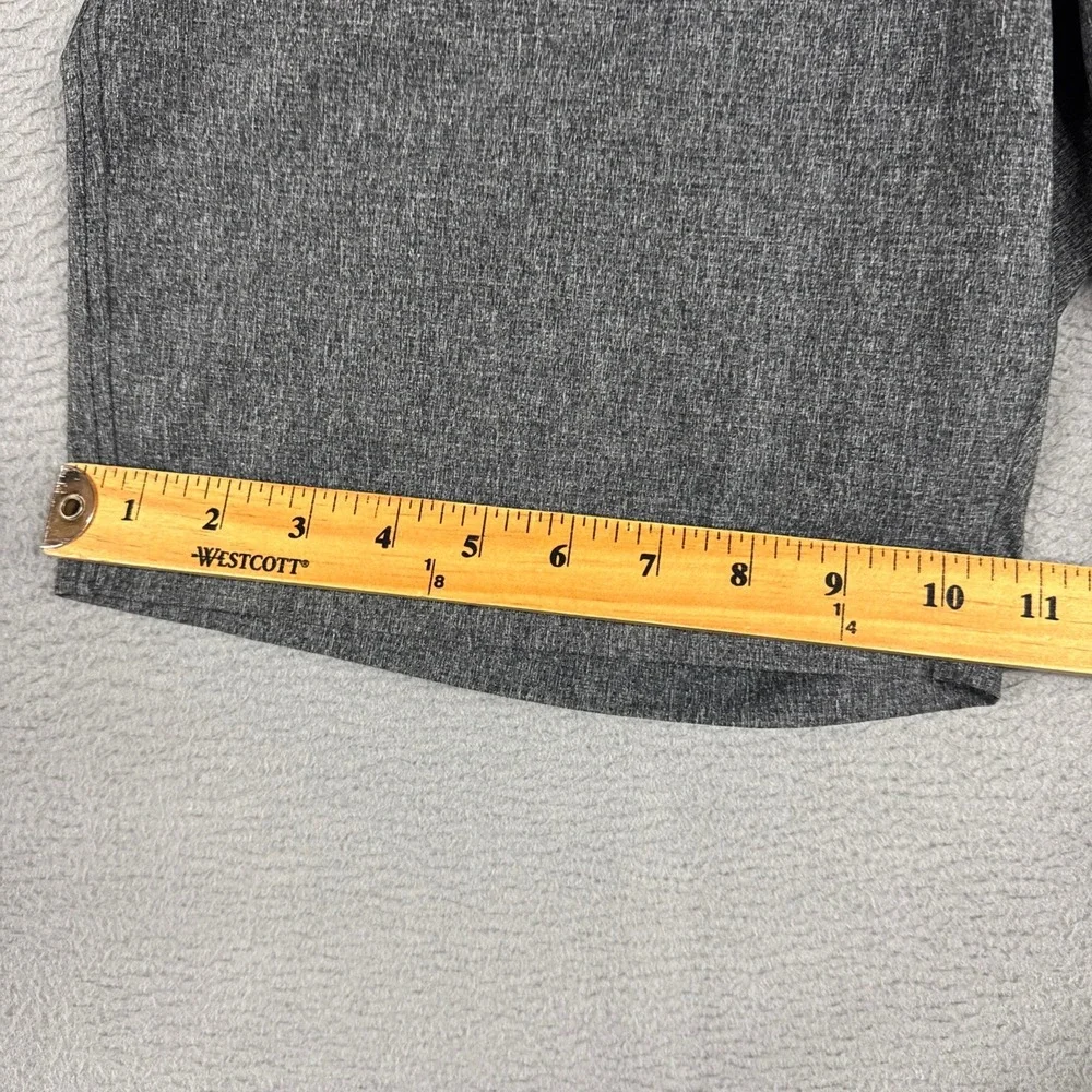 Under Armour Shorts Mens 34 (Fits 32) Grey Match Play Heatgear Loose Fit Vented